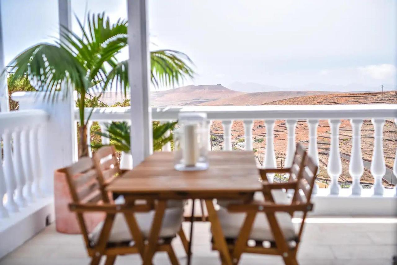 Las Nieves Suites Teguise  Exterior photo